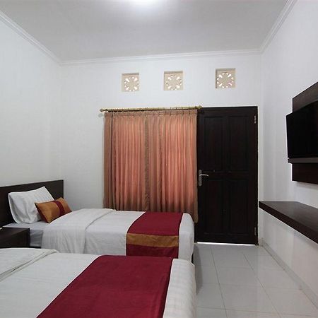 Bakung Sunset Hotel Kuta Lombok Buitenkant foto