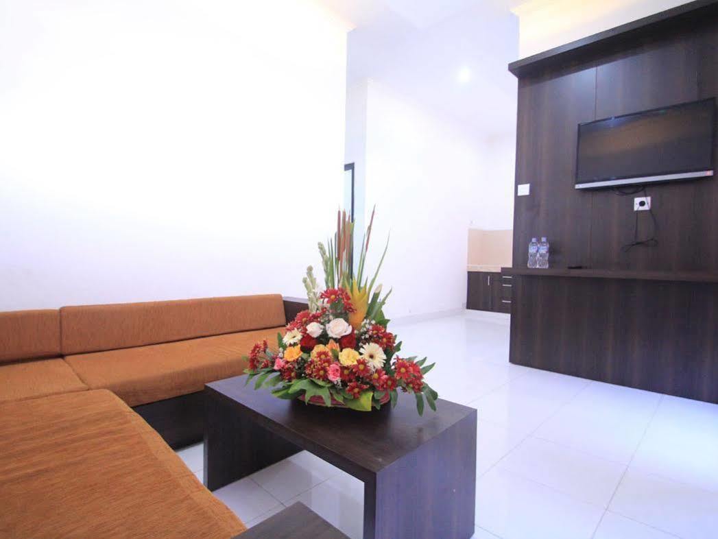 Bakung Sunset Hotel Kuta Lombok Buitenkant foto
