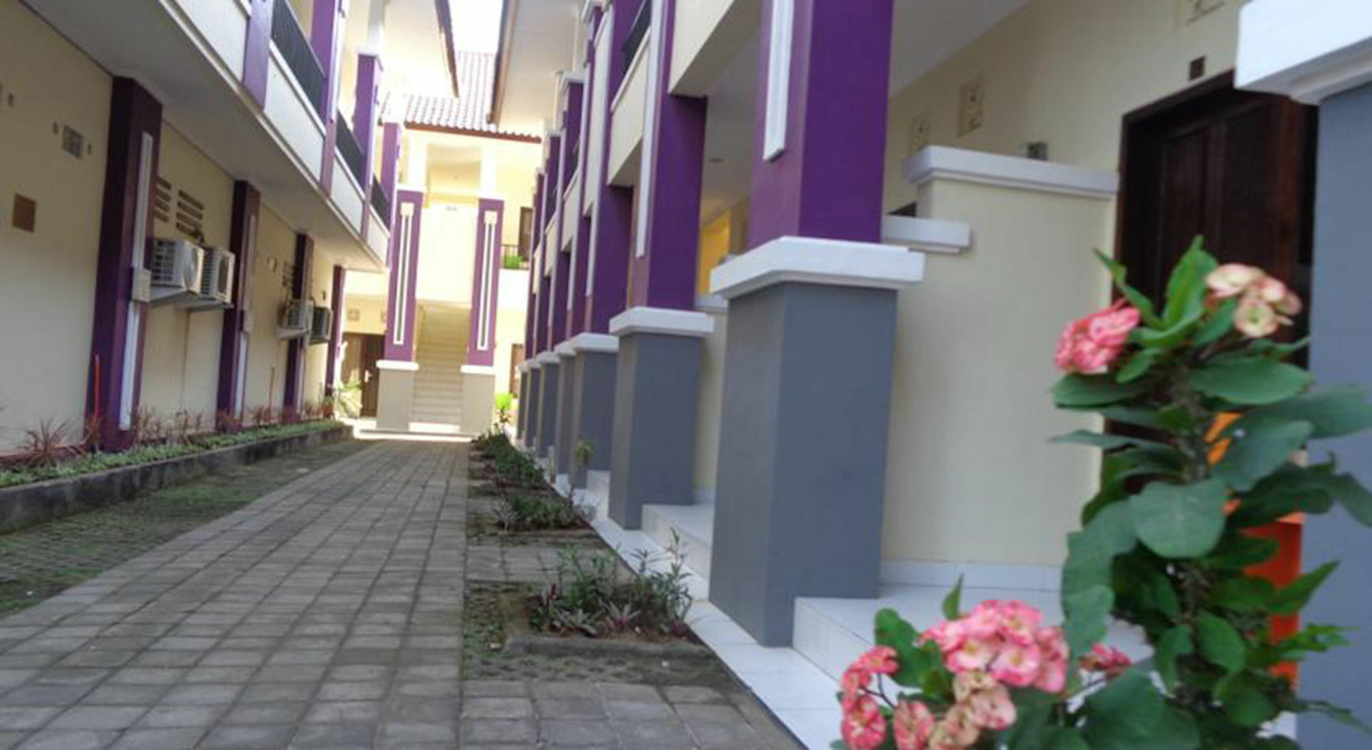 Bakung Sunset Hotel Kuta Lombok Buitenkant foto