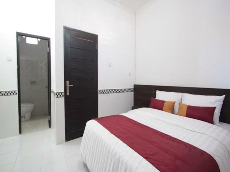 Bakung Sunset Hotel Kuta Lombok Buitenkant foto